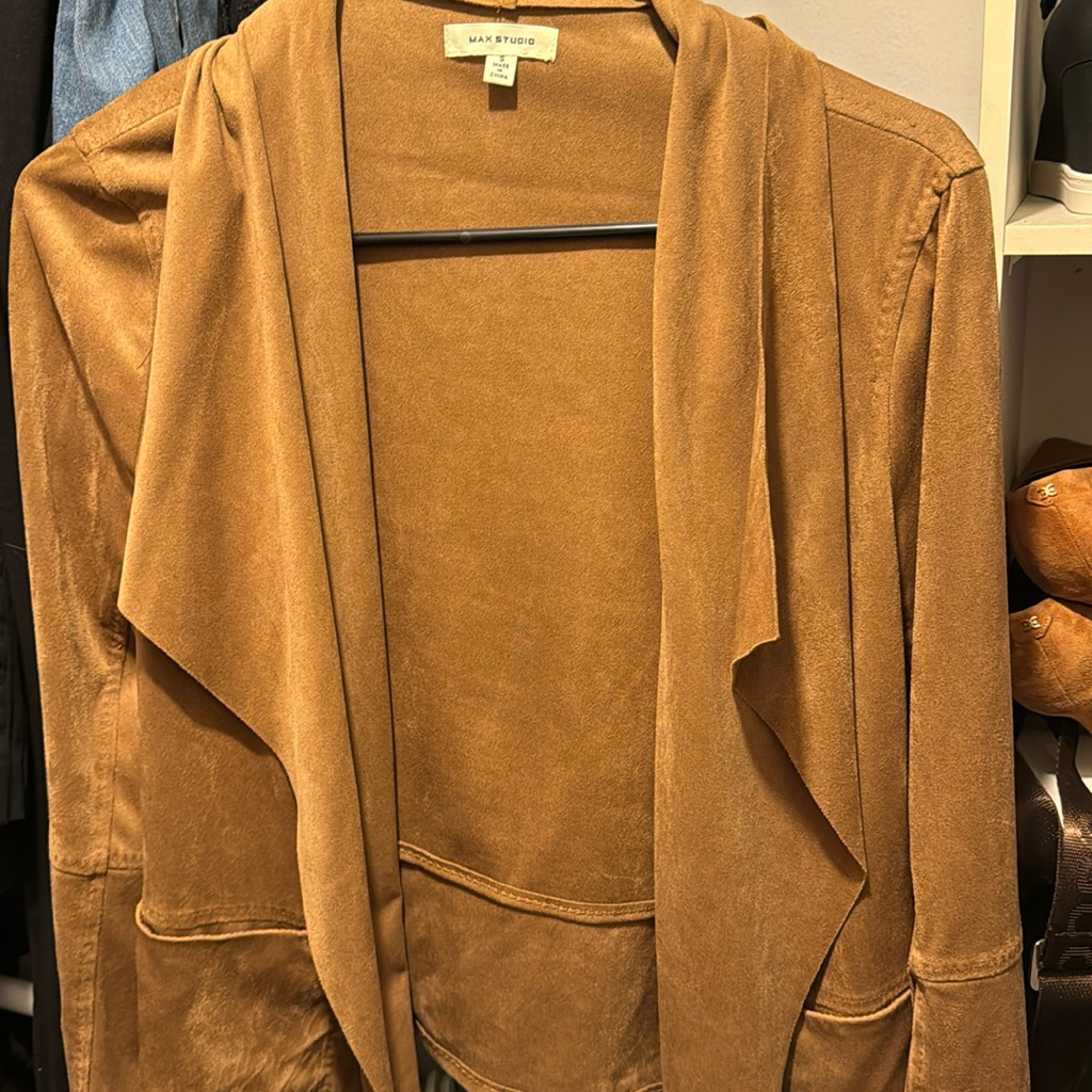 Max Studio Suede